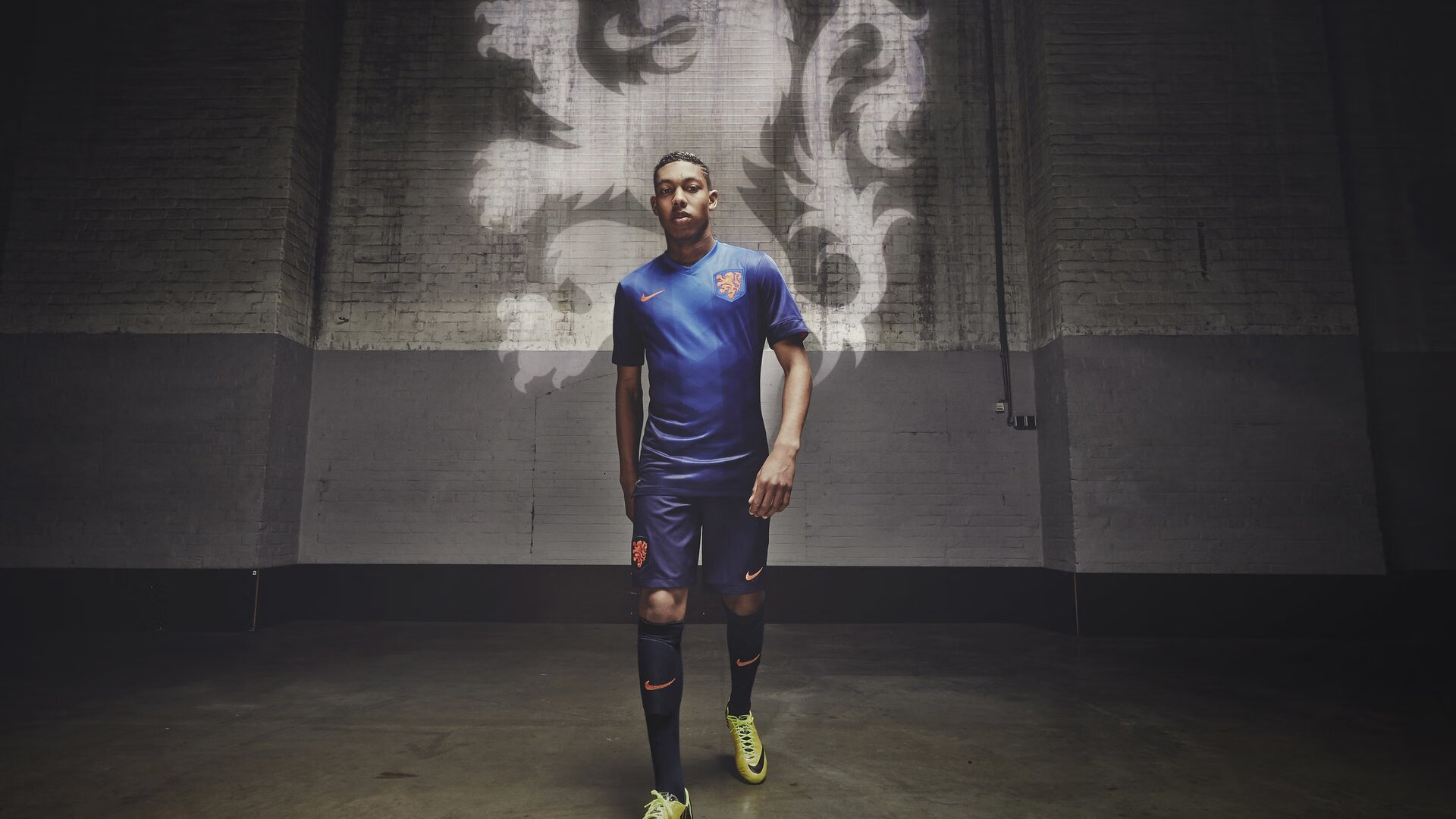 乐鱼官网-巴巴多斯田径比赛吸引大量少年参与,巴巴多斯视频